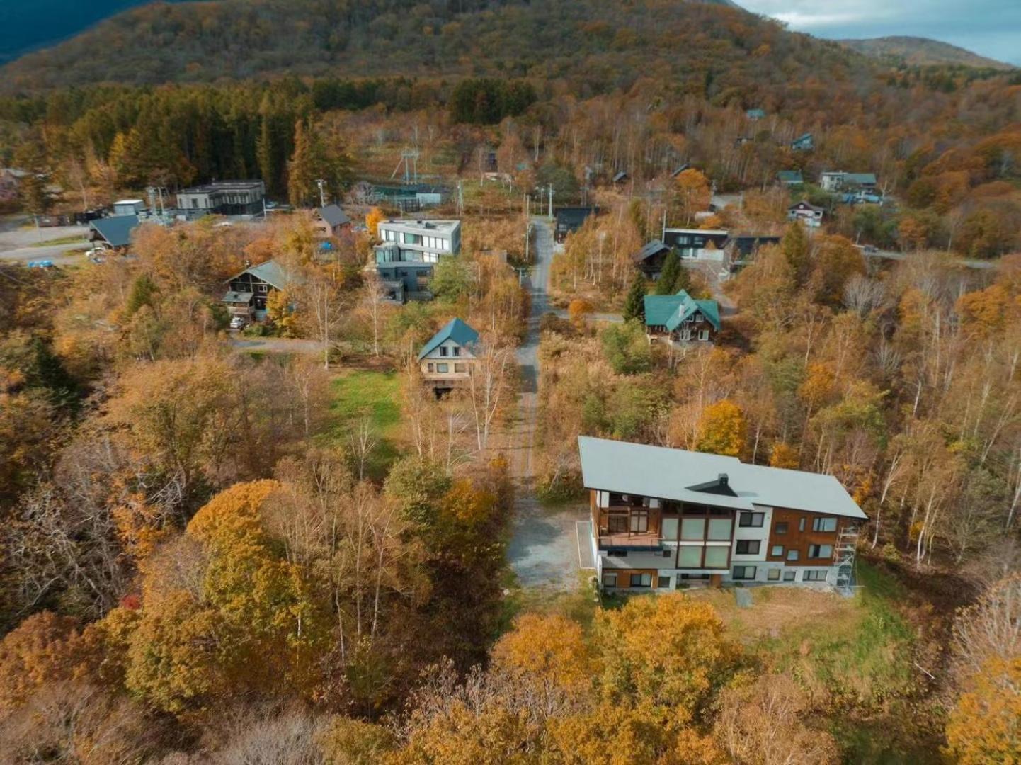 Queens Park Ck Village Niseko Hirafu *
